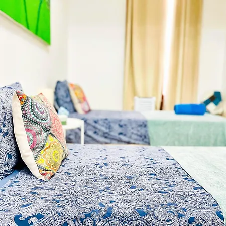 Centric Ghotic Hostal