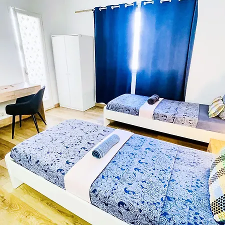 Centric Ghotic Hostel *